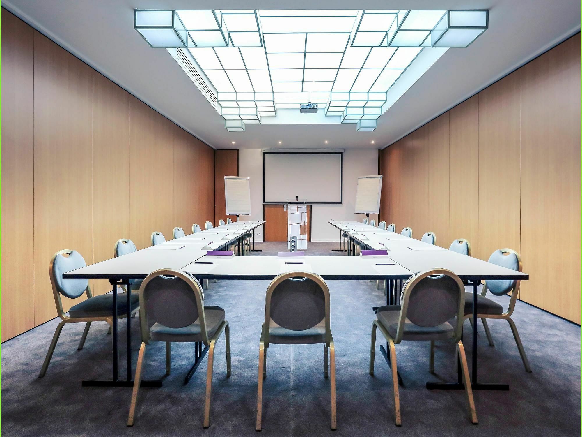 Mercure Nancy Centre Gare Exterior photo